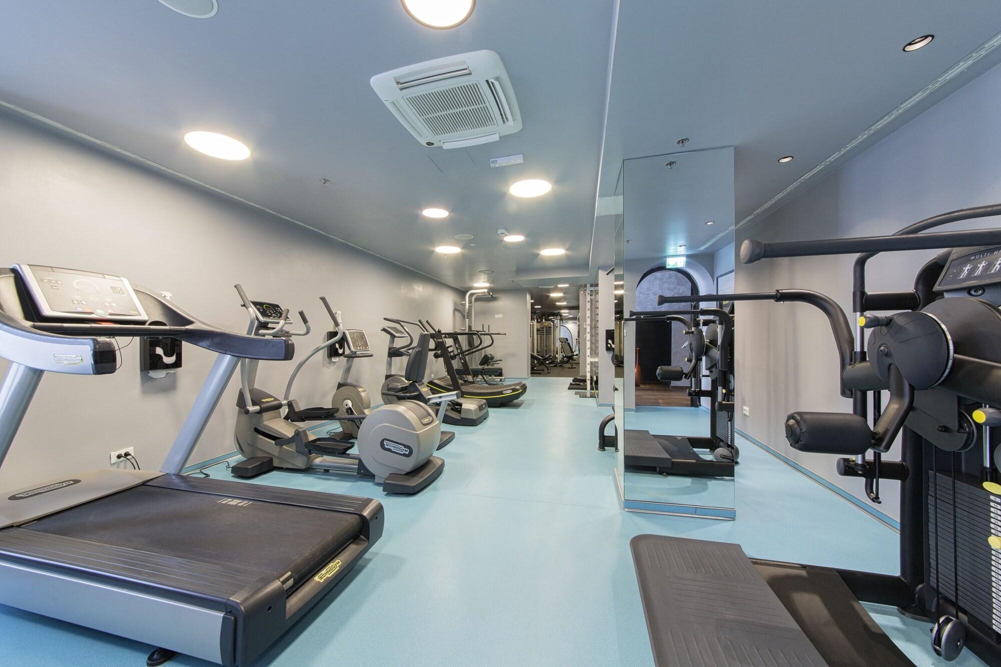 Grand Hotel Slavia - Adults Only Baska Voda Ngoại thất bức ảnh