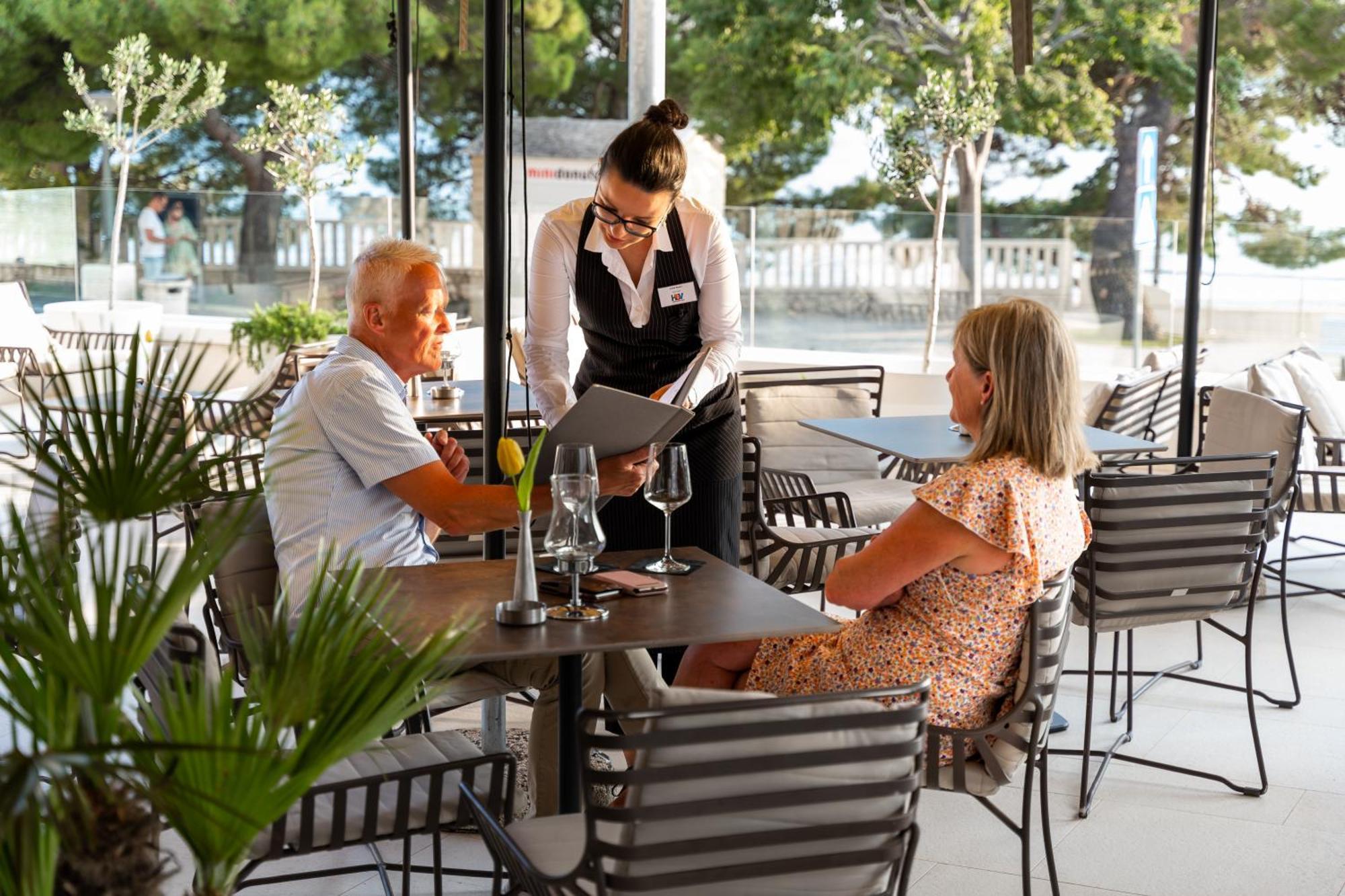 Grand Hotel Slavia - Adults Only Baska Voda Ngoại thất bức ảnh